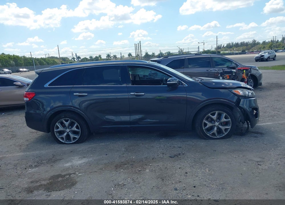 2018 KIA SORENTO 3.3L SX VIN: 5XYPK4A53JG396897