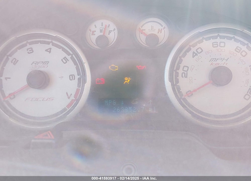2008 FORD FOCUS VIN: 1FAHP33N08W198049
