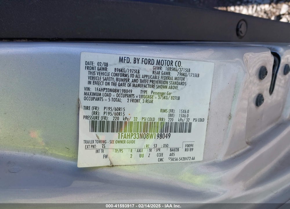 2008 FORD FOCUS VIN: 1FAHP33N08W198049