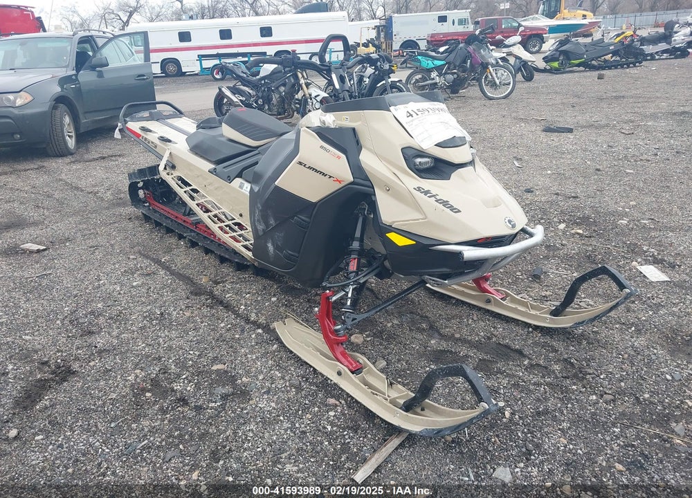 2024 SKI DOO SUMMIT X 850 VIN: 2BPSTARB9RV000065