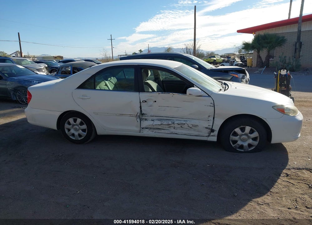2002 TOYOTA CAMRY LE VIN: 4T1BE32K72U111825