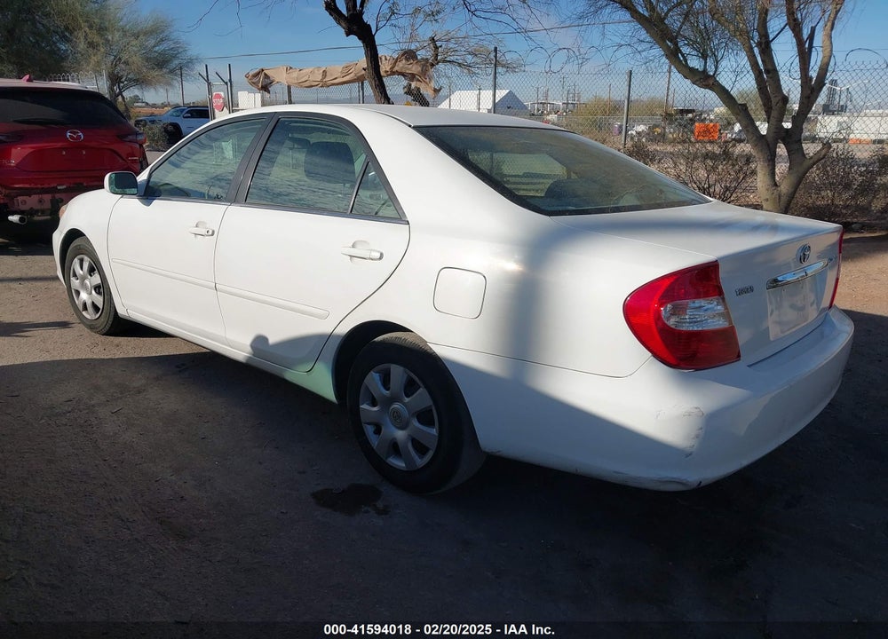 2002 TOYOTA CAMRY LE VIN: 4T1BE32K72U111825