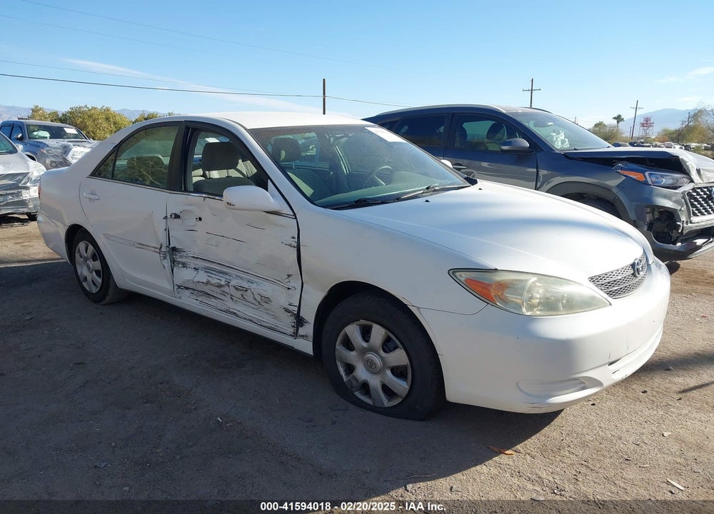 2002 TOYOTA CAMRY LE VIN: 4T1BE32K72U111825
