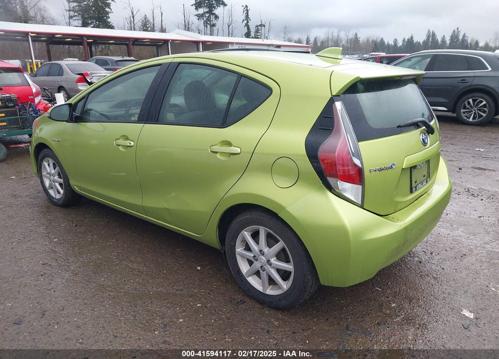 2015 TOYOTA PRIUS C VIN: JTDKDTB32F1087117