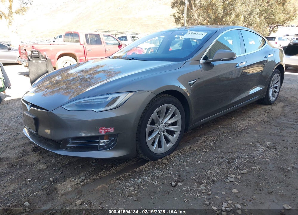 2016 TESLA MODEL S VIN: 5YJSA1E12GF159210