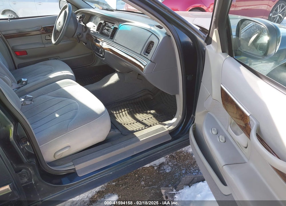 1998 MERCURY GRAND MARQUIS VIN: 2MEFM74W7WX648255