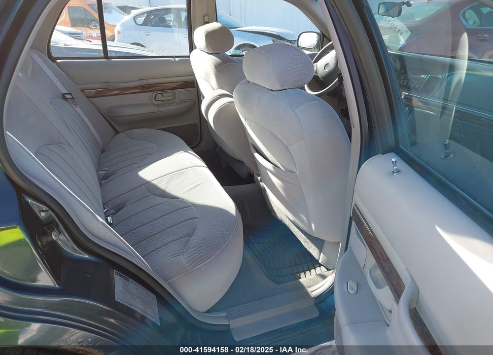 1998 MERCURY GRAND MARQUIS VIN: 2MEFM74W7WX648255