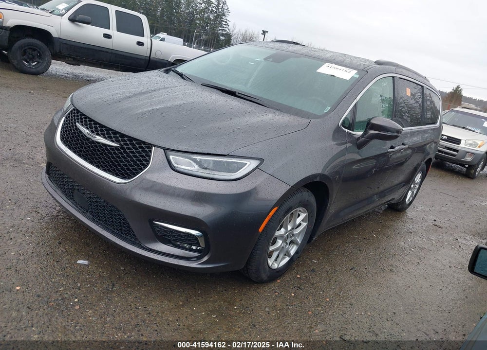 2022 CHRYSLER PACIFICA TOURING L VIN: 2C4RC1BG3NR157808