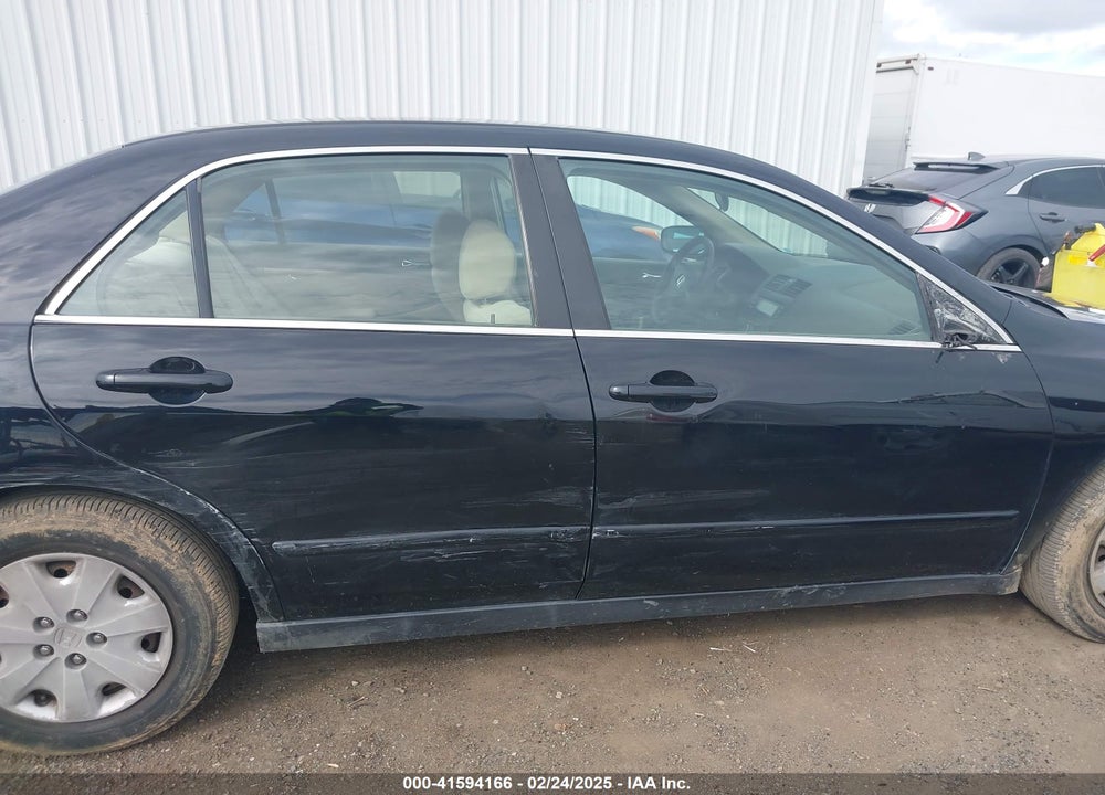2004 HONDA ACCORD 2.4 LX VIN: JHMCM56364C038433