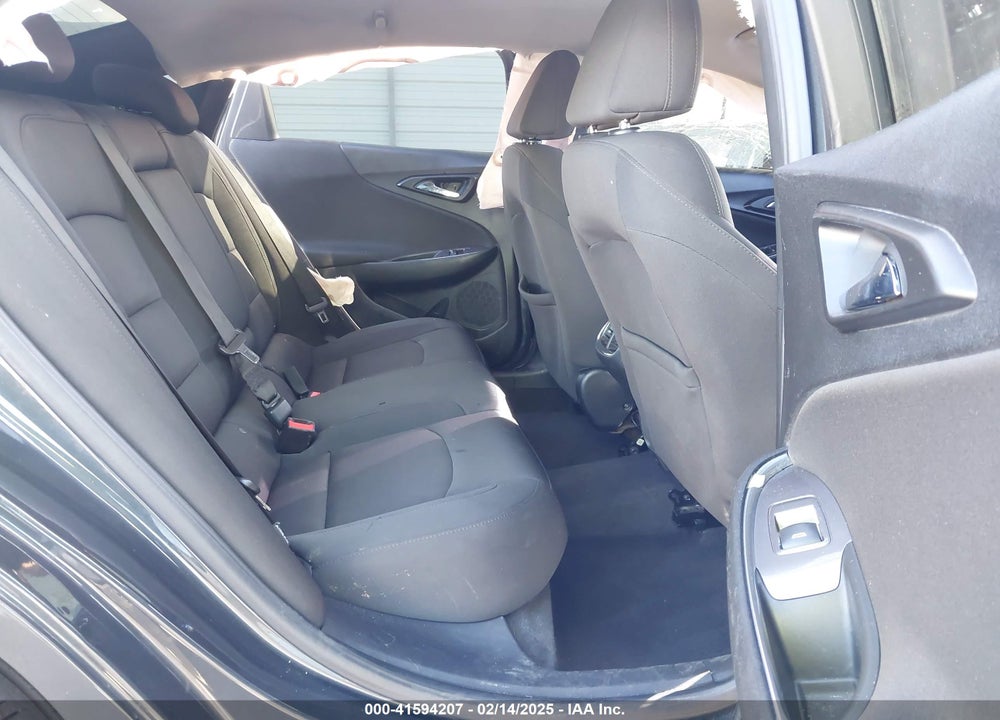 2018 CHEVROLET MALIBU VIN: 1G1ZD5ST5JF236733