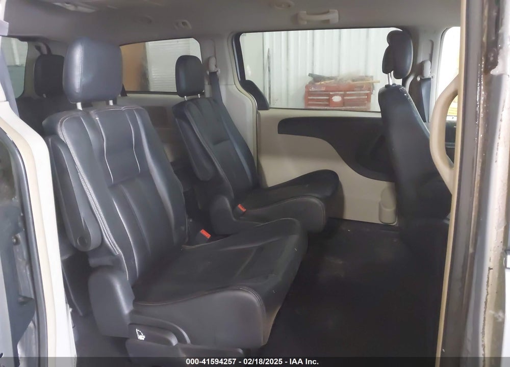 2016 CHRYSLER TOWN & COUNTRY TOURING VIN: 2C4RC1BG4GR157237