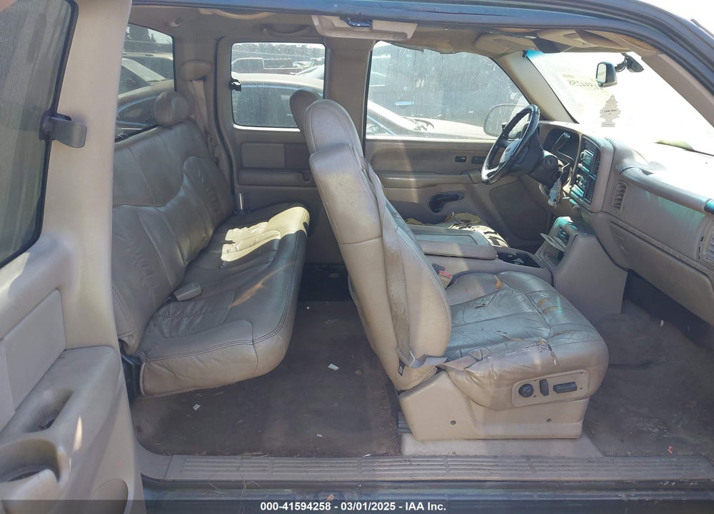 2001 GMC SIERRA 1500 VIN: 2GTEC19T311321956