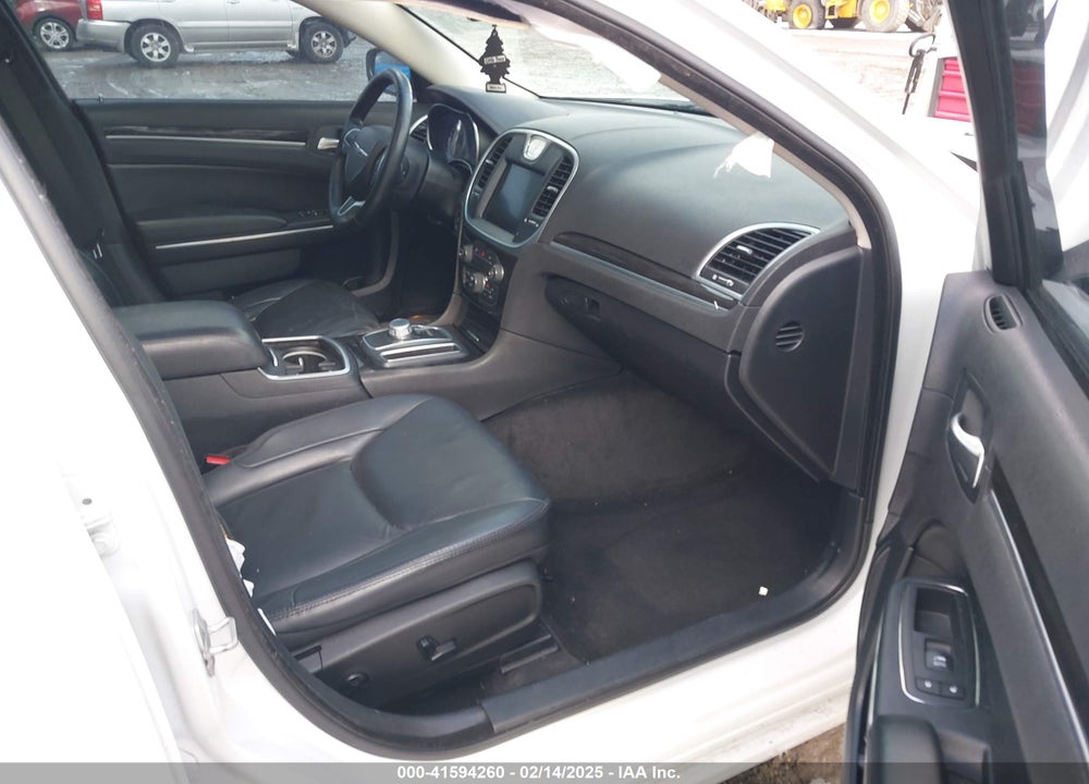 2015 CHRYSLER 300 VIN: 2C3CCAAGXFH785805