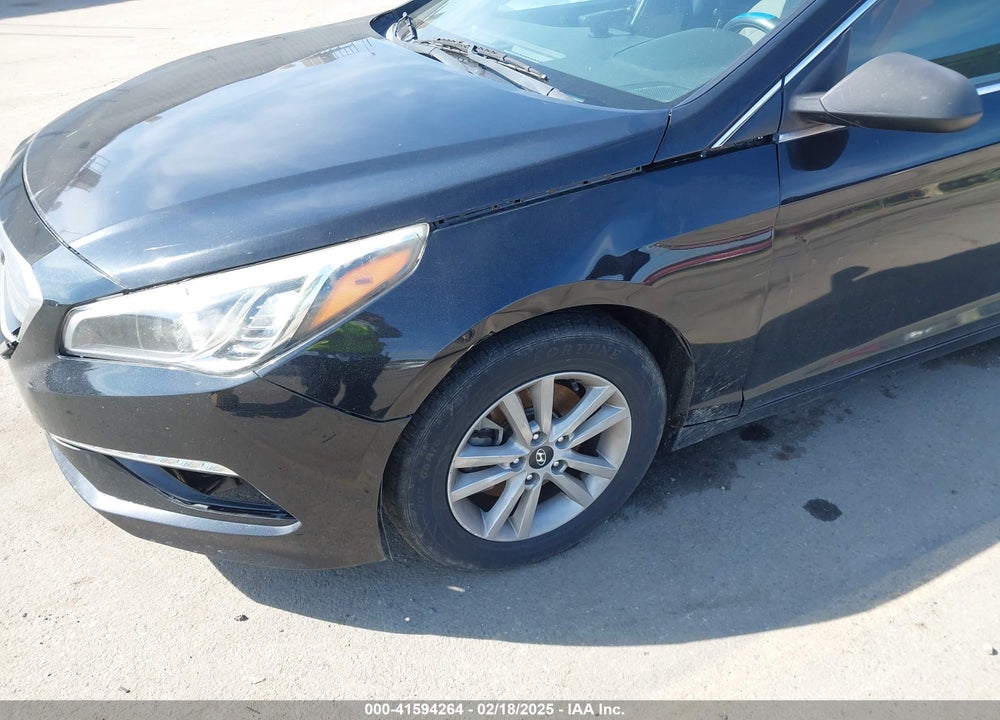 2015 HYUNDAI SONATA VIN: 5NPE24AF2FH006730