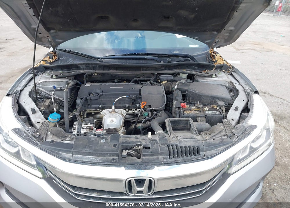 2017 HONDA ACCORD VIN: 1HGCR2F18HA203420