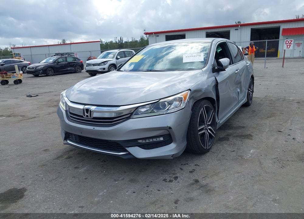2017 HONDA ACCORD VIN: 1HGCR2F18HA203420