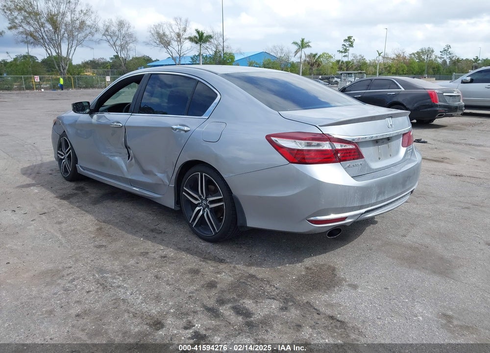 2017 HONDA ACCORD VIN: 1HGCR2F18HA203420