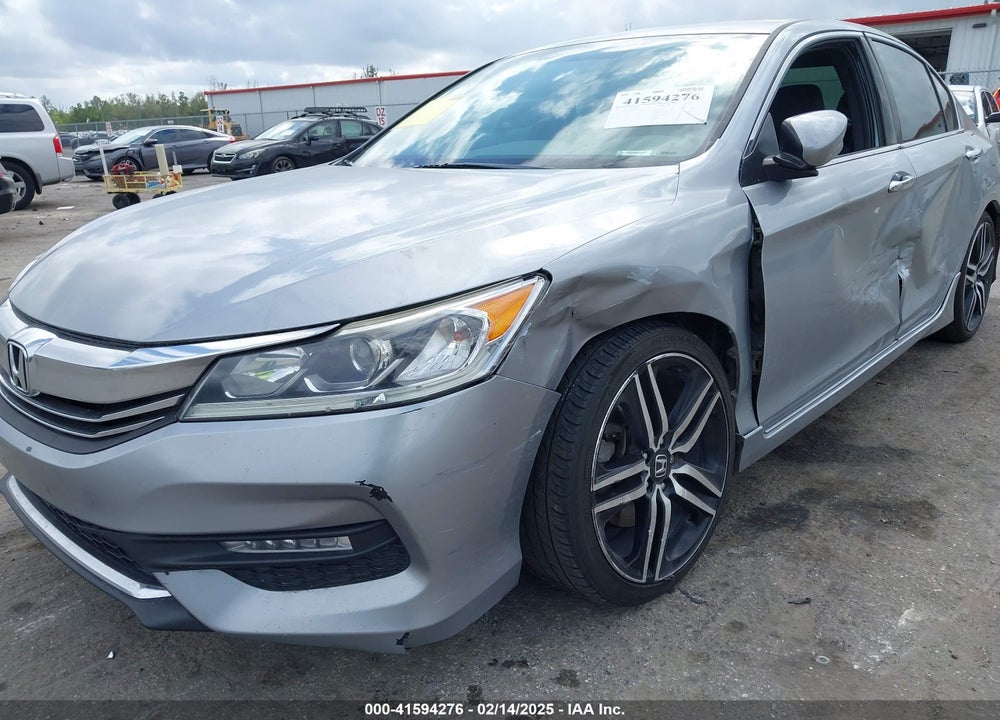 2017 HONDA ACCORD VIN: 1HGCR2F18HA203420