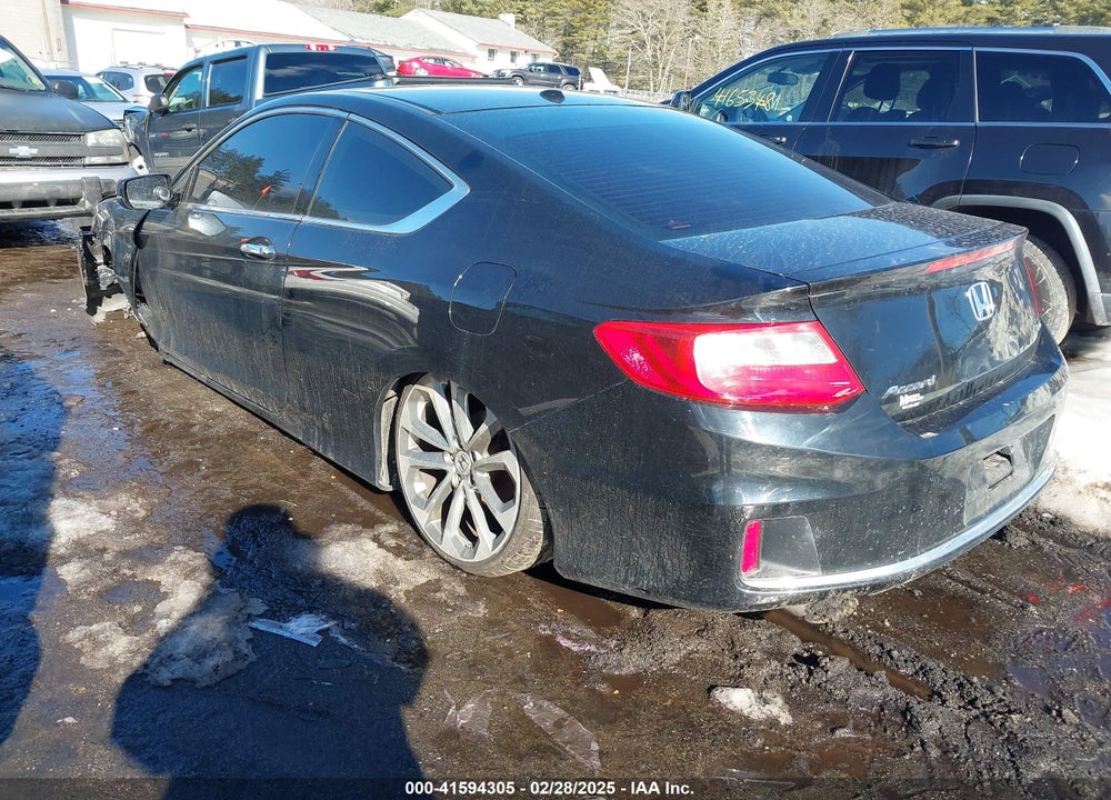 2015 HONDA ACCORD VIN: 1HGCT2B81FA004856
