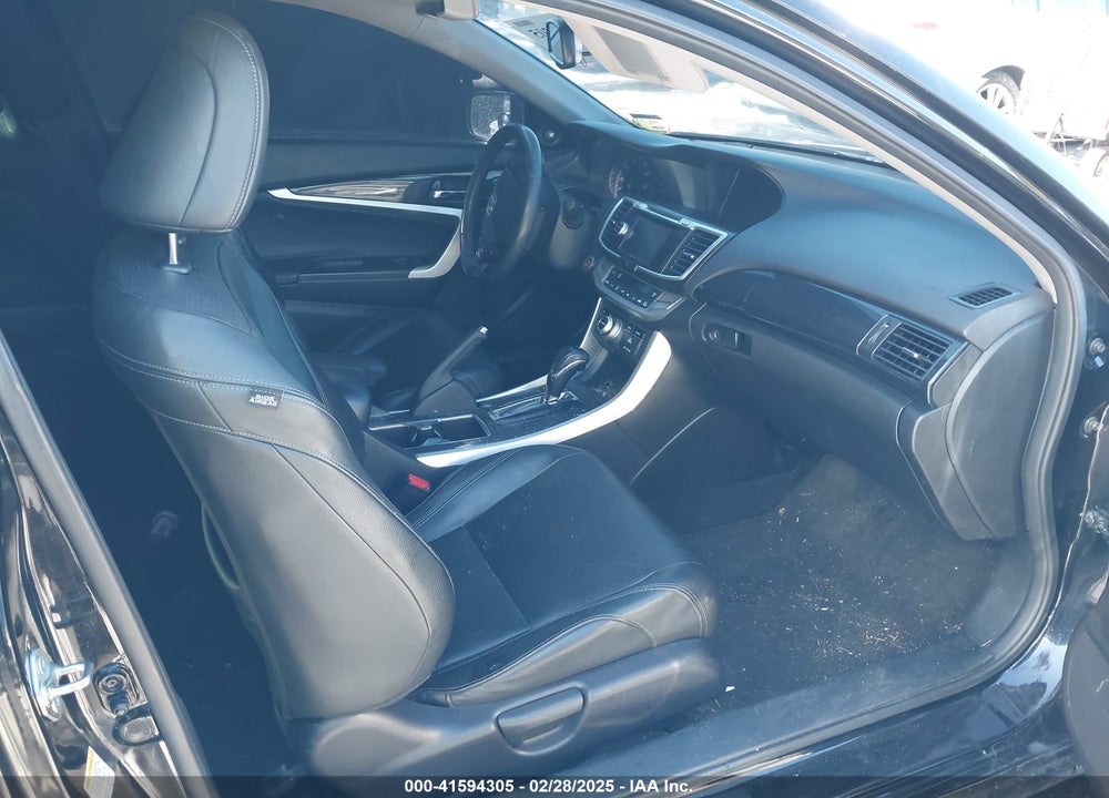 2015 HONDA ACCORD VIN: 1HGCT2B81FA004856