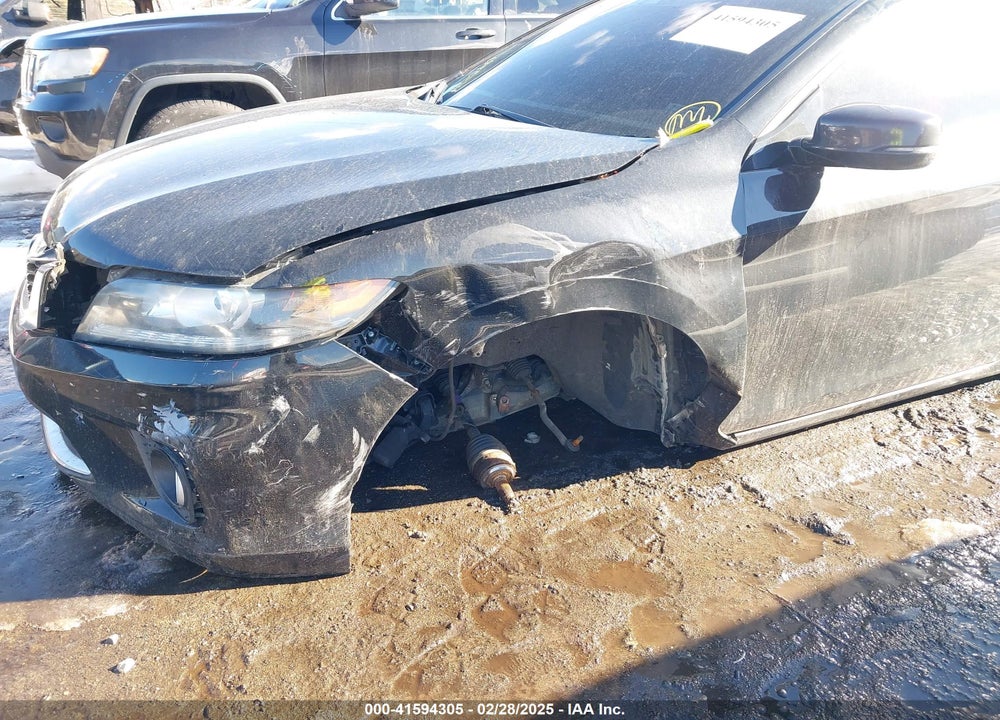 2015 HONDA ACCORD VIN: 1HGCT2B81FA004856