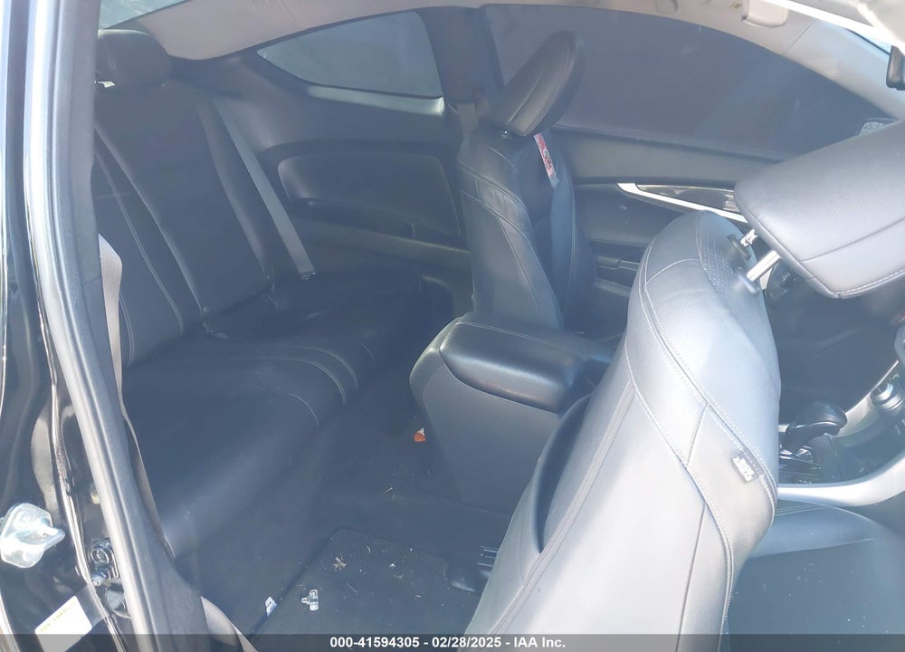 2015 HONDA ACCORD VIN: 1HGCT2B81FA004856
