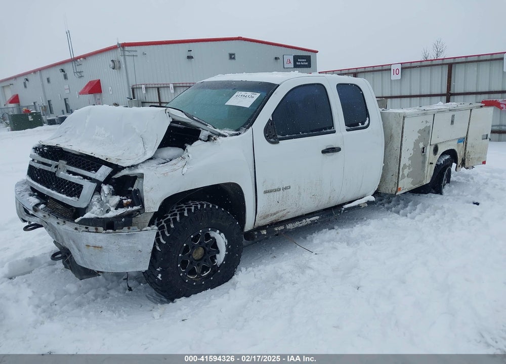 2011 CHEVROLET SILVERADO 2500HD WORK TRUCK VIN: 1GC2KVCGXBZ283269
