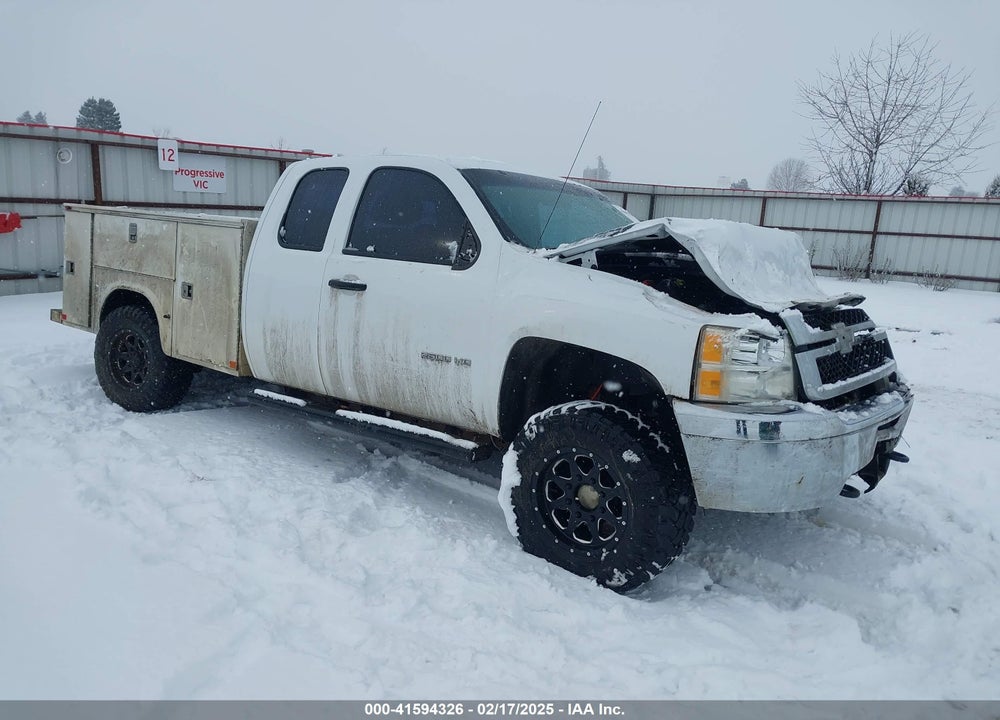 2011 CHEVROLET SILVERADO 2500HD WORK TRUCK VIN: 1GC2KVCGXBZ283269