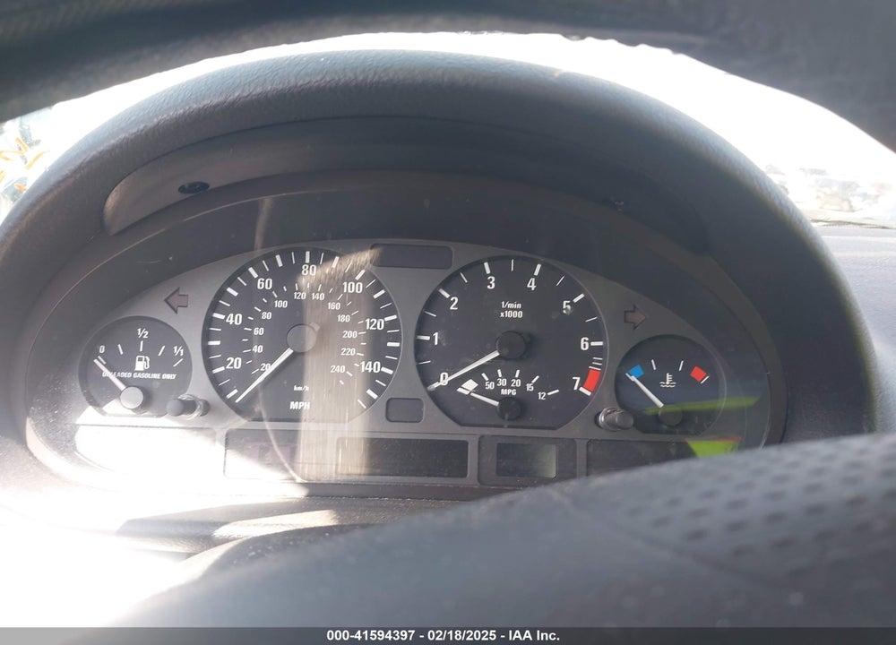 2004 BMW 325I VIN: WBAAZ33494KP83238