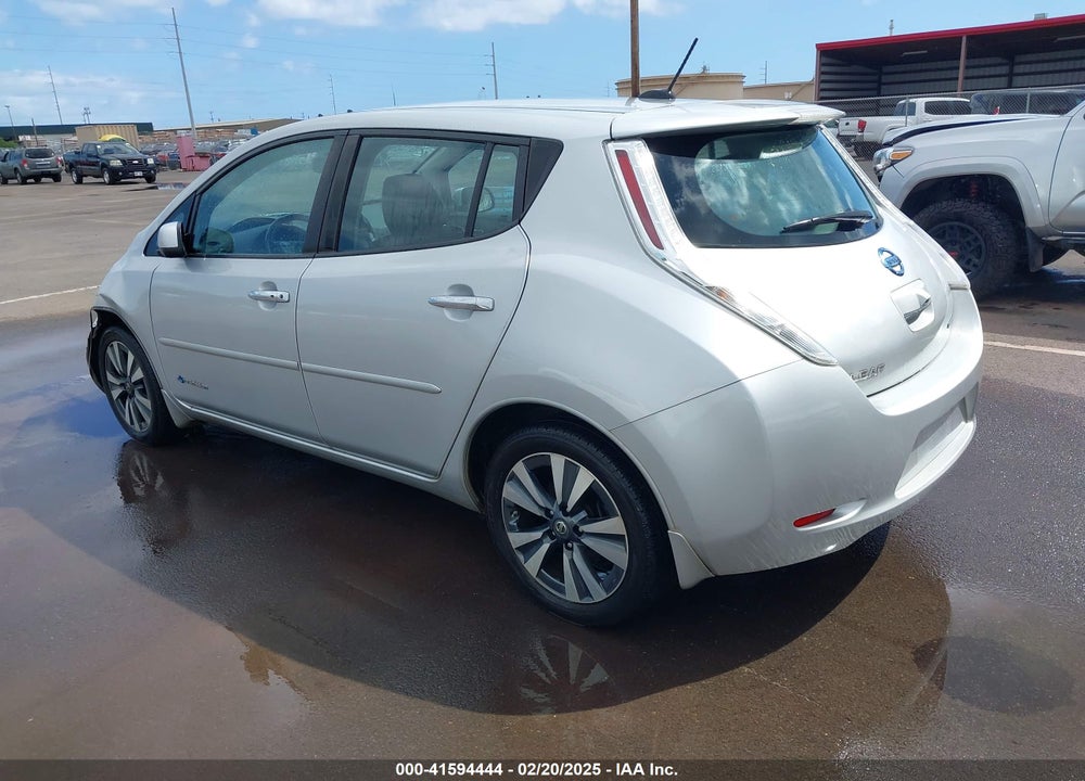 2017 NISSAN LEAF VIN: 1N4BZ0CP6HC305848