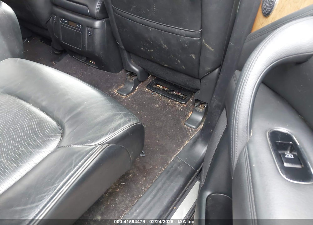 2012 INFINITI QX56 VIN: JN8AZ2NF9C9517370
