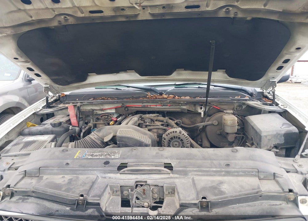 2007 CHEVROLET TAHOE VIN: 1GNFC13027J402200