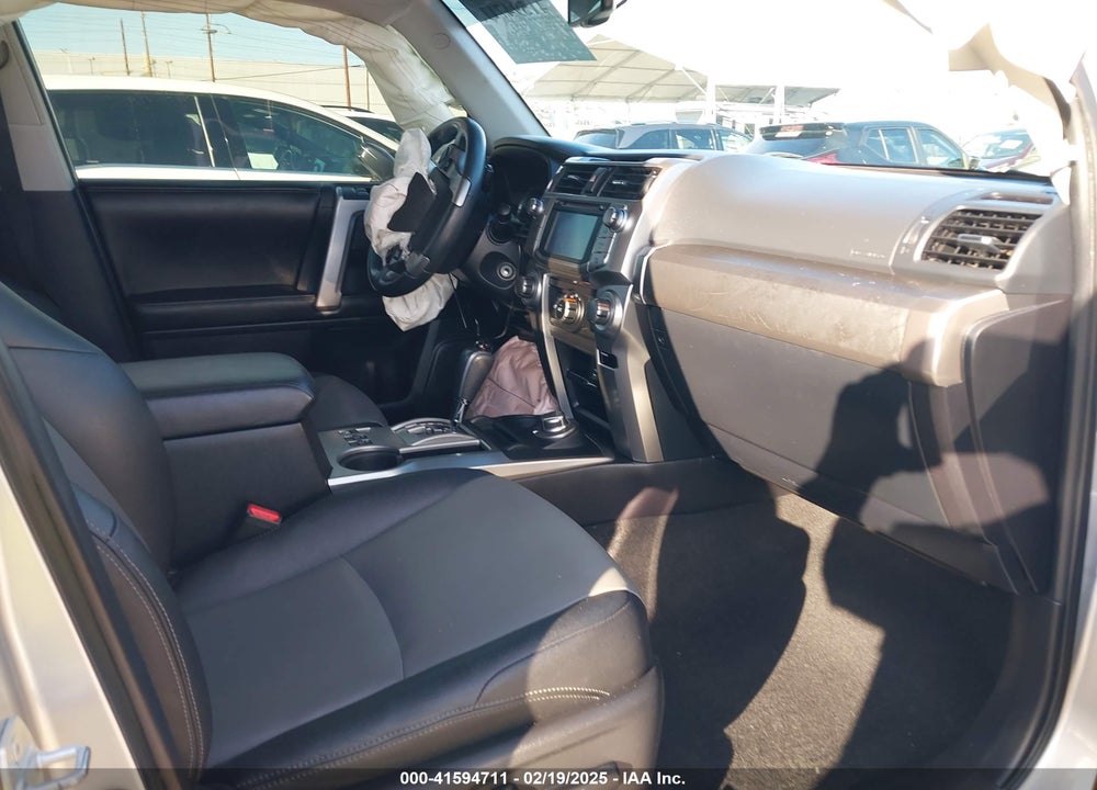 2015 TOYOTA 4RUNNER SR5 PREMIUM VIN: JTEBU5JR6F5218586