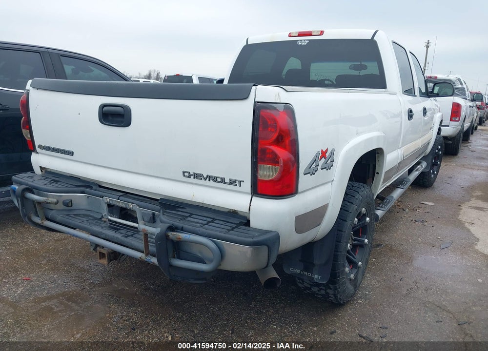 2005 CHEVROLET SILVERADO 2500HD LS VIN: 1GCHK23U25F839031