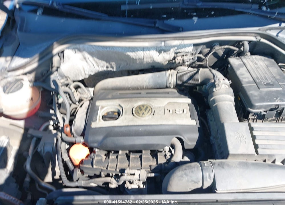 2012 VOLKSWAGEN TIGUAN VIN: WVGAV7AX2CW004736