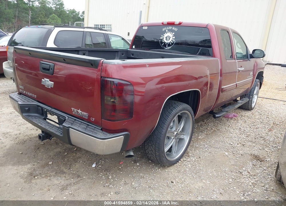 2009 CHEVROLET SILVERADO 1500 LT VIN: 2GCEC290091109555