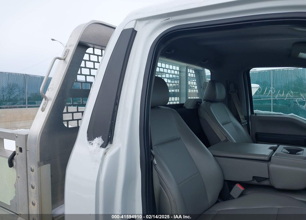 2017 FORD F-250 VIN: 1FDBF2A60HEC81930