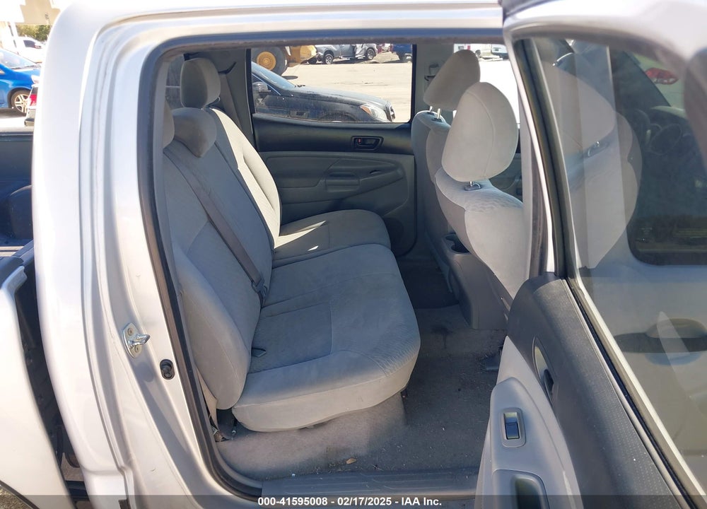 2011 TOYOTA TACOMA DOUBLE CAB PRERUNNER VIN: 3TMJU4GN4BM112236