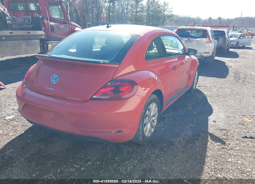 2017 VOLKSWAGEN BEETLE VIN: 3VWF17AT7HM618771