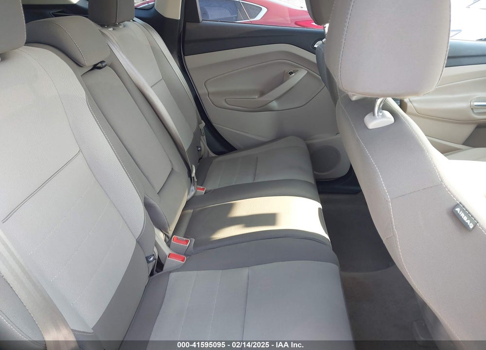 2015 FORD ESCAPE VIN: 1FMCU9G97FUA83269