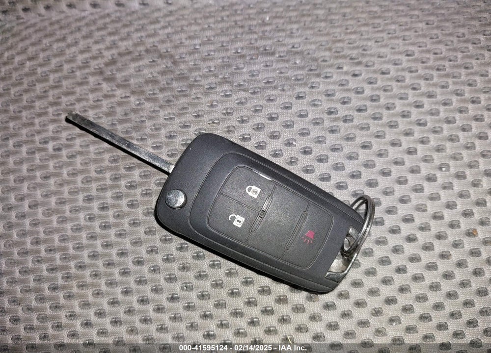 2011 CHEVROLET EQUINOX VIN: 2CNALBEC9B6444302