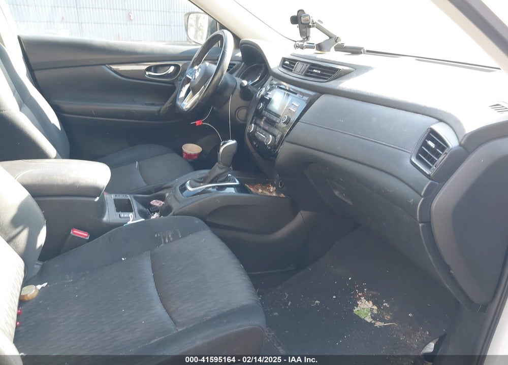 2017 NISSAN ROGUE SV VIN: JN8AT2MV6HW004810