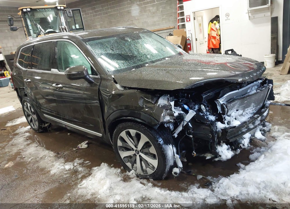2022 KIA TELLURIDE S VIN: 5XYP6DHC4NG200609
