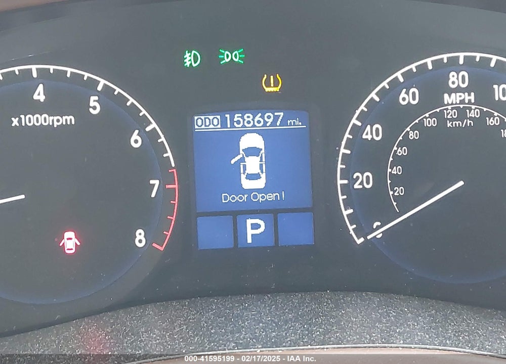 2009 HYUNDAI GENESIS VIN: KMHGC46E89U018294