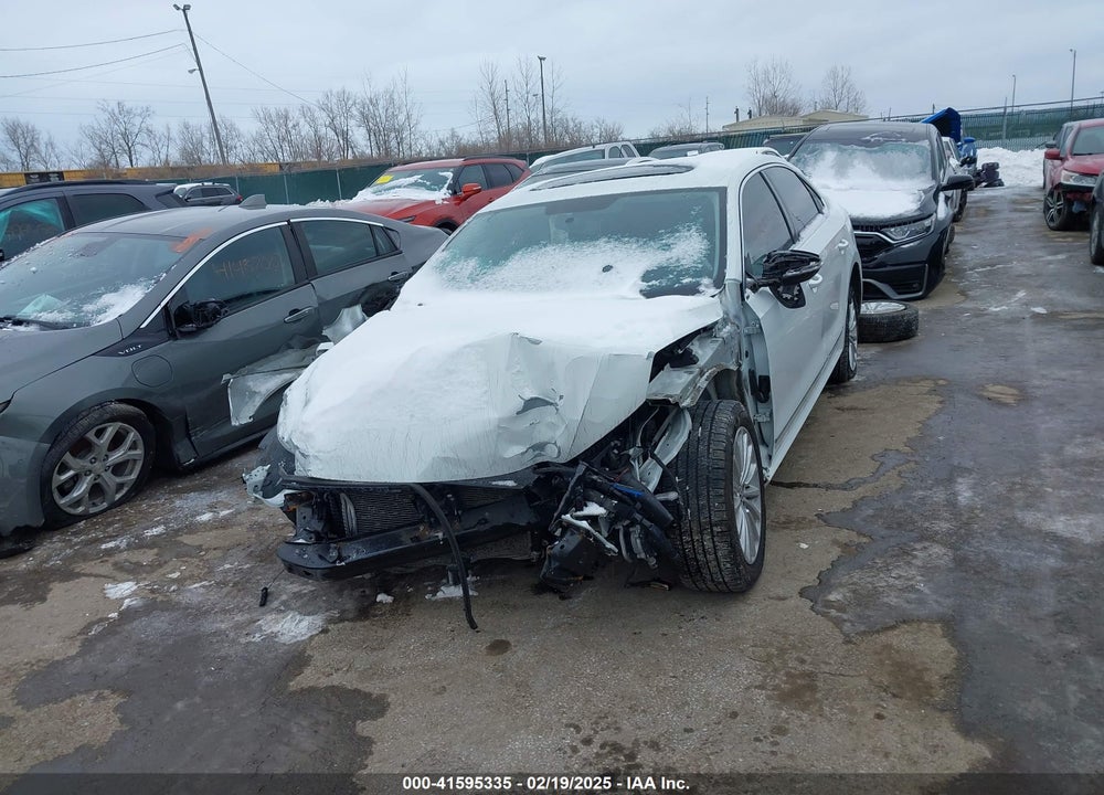 2017 VOLKSWAGEN PASSAT VIN: 1VWBT7A30HC039387