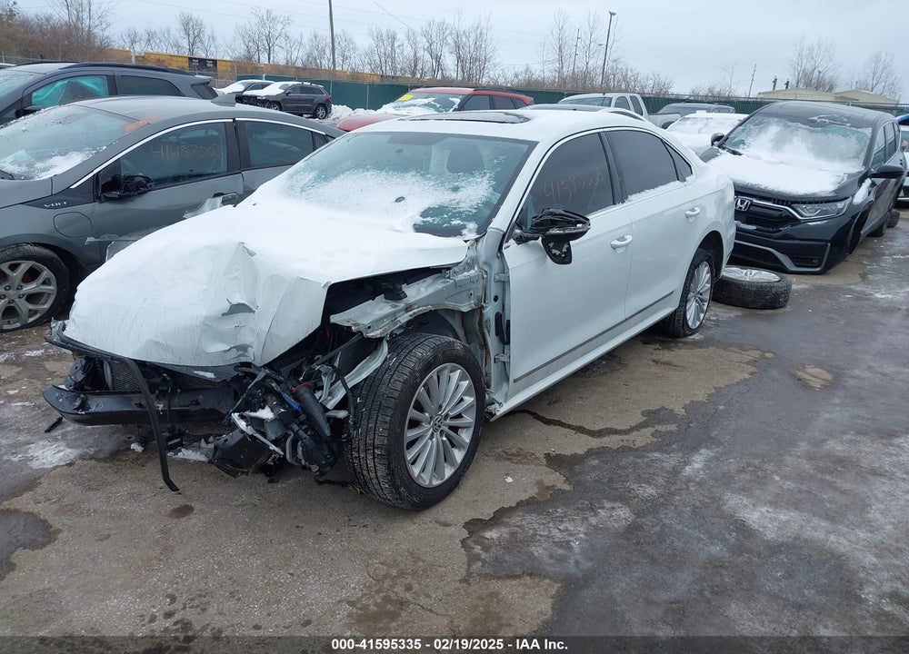 2017 VOLKSWAGEN PASSAT VIN: 1VWBT7A30HC039387