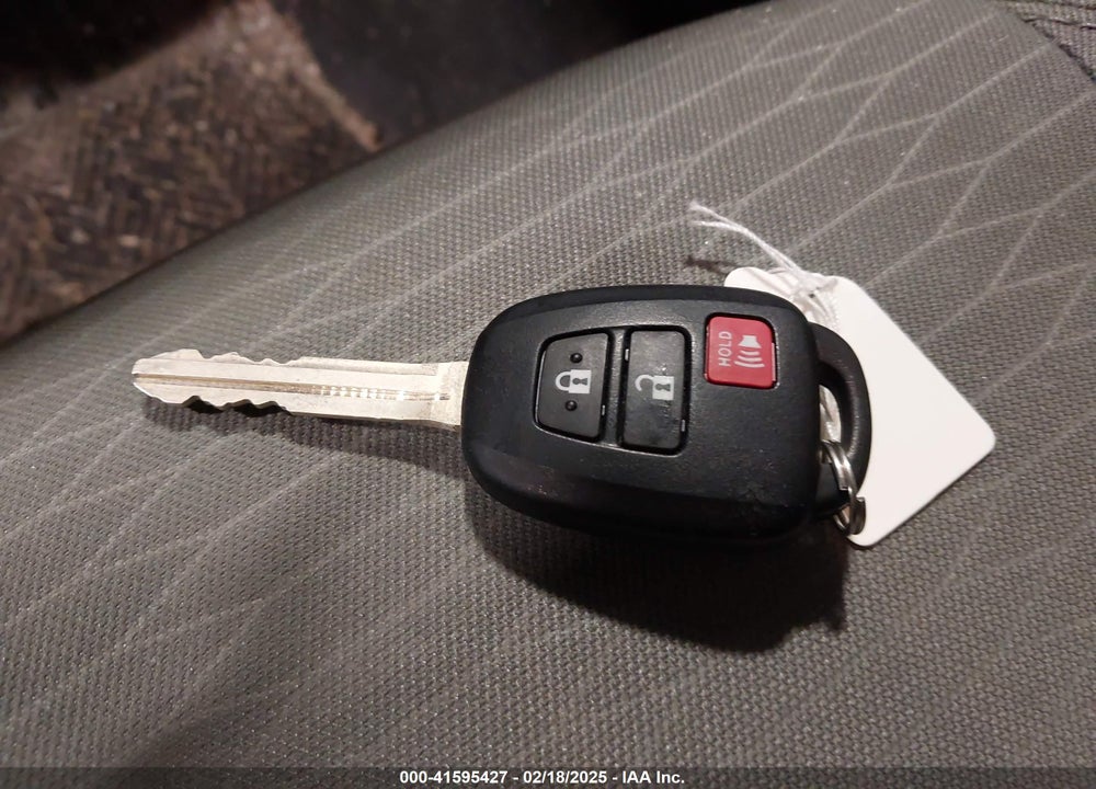 2016 TOYOTA TACOMA VIN: 3TMCZ5AN6GM030220