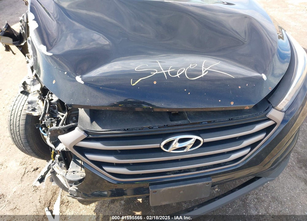 2018 HYUNDAI TUCSON SE VIN: KM8J23A43JU615374