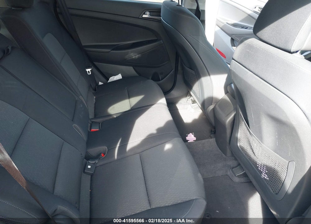 2018 HYUNDAI TUCSON SE VIN: KM8J23A43JU615374