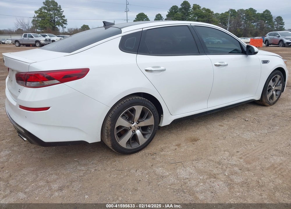 2020 KIA OPTIMA VIN: 5XXGT4L30LG419228